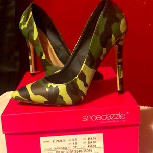 Shoe Dazzle size 6.5 Camouflage shoes